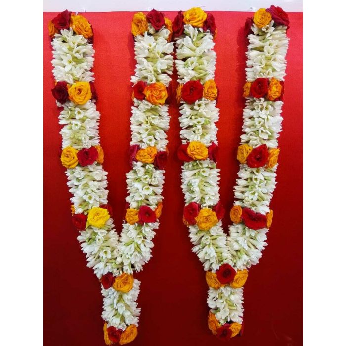 2 Tuberose and Roses Garland (Haar)