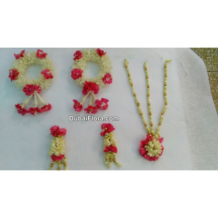 Fresh Bridal Flower Jewellery Set – Jasmine, Tuberose & Carnation Petals
