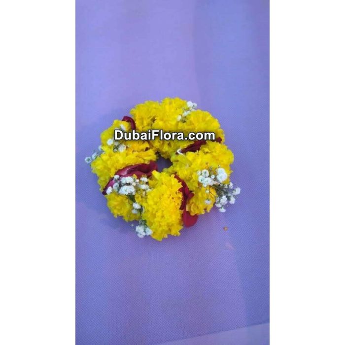 Fresh Marigold & Rose Petals Kangan Bracelet – 2 pieces for Weddings & Celebrations in Dubai