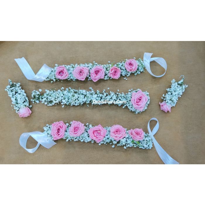 
Bridal set with Jipsofilia and baby pink roses