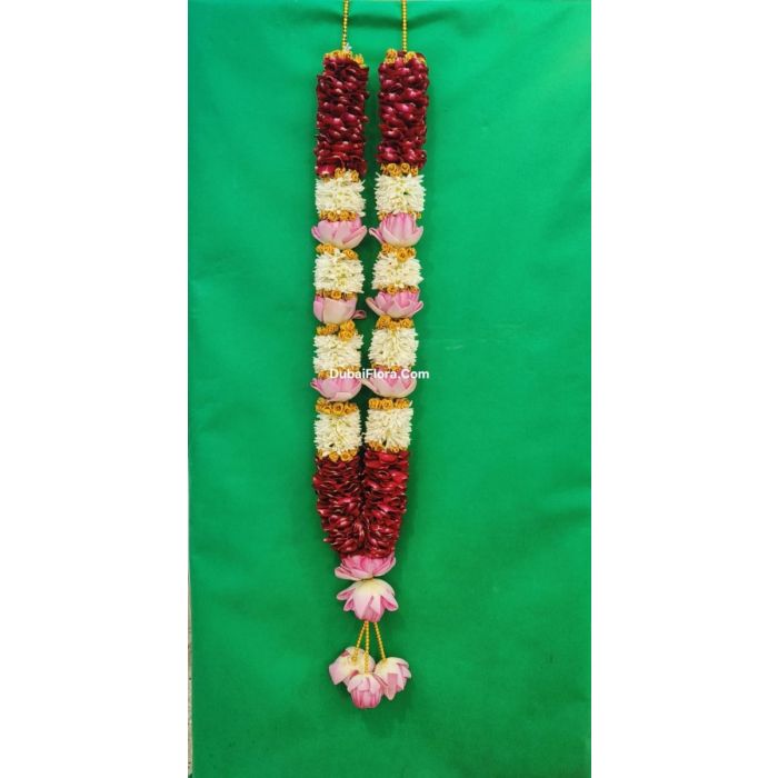 Traditional Fresh Garland – Pink Lotus