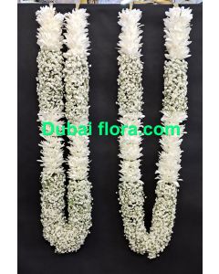 Pair of Garland with Gypsophila and white Chrysanthemums
