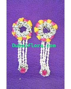 Floral Kangan Set: Fresh Baby Roses & Gypsophila