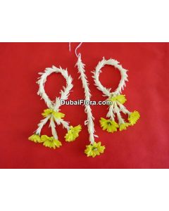 Fresh Floral Earrings & Maang Tika – Tuberose & Yellow Chrysanthemum Set
