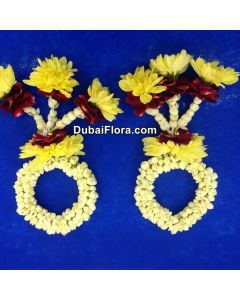 Jasmine Kangan Bracelet – 2 Pieces with Rose Petals & Chrysanthemums (Fresh Flower Jewellery)
